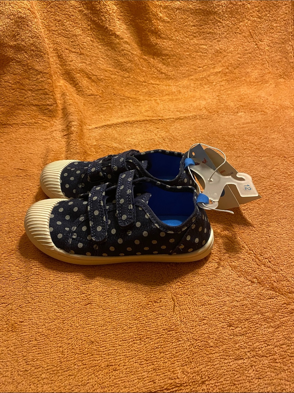Cat&jack B'gosh Navy Polka Dot Velcro Sneakers - Picture 3 of 4